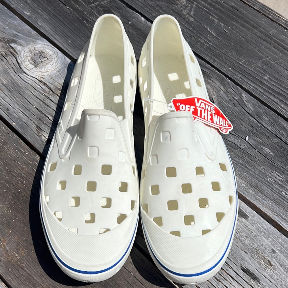 Vans White Sz 13 Slip On Trek Rubber Sneakers with Cut Out Checkerboard Pattern